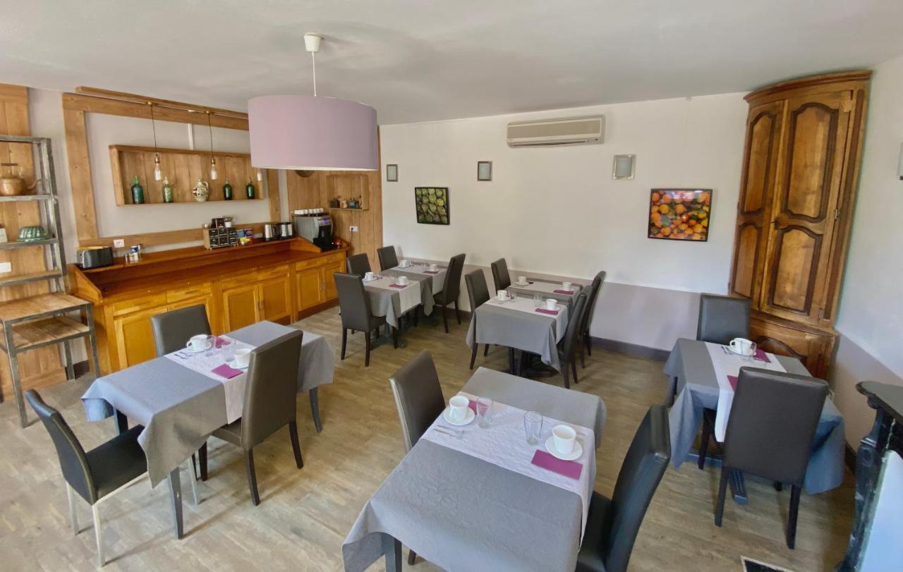 Logis Chateau De 4*