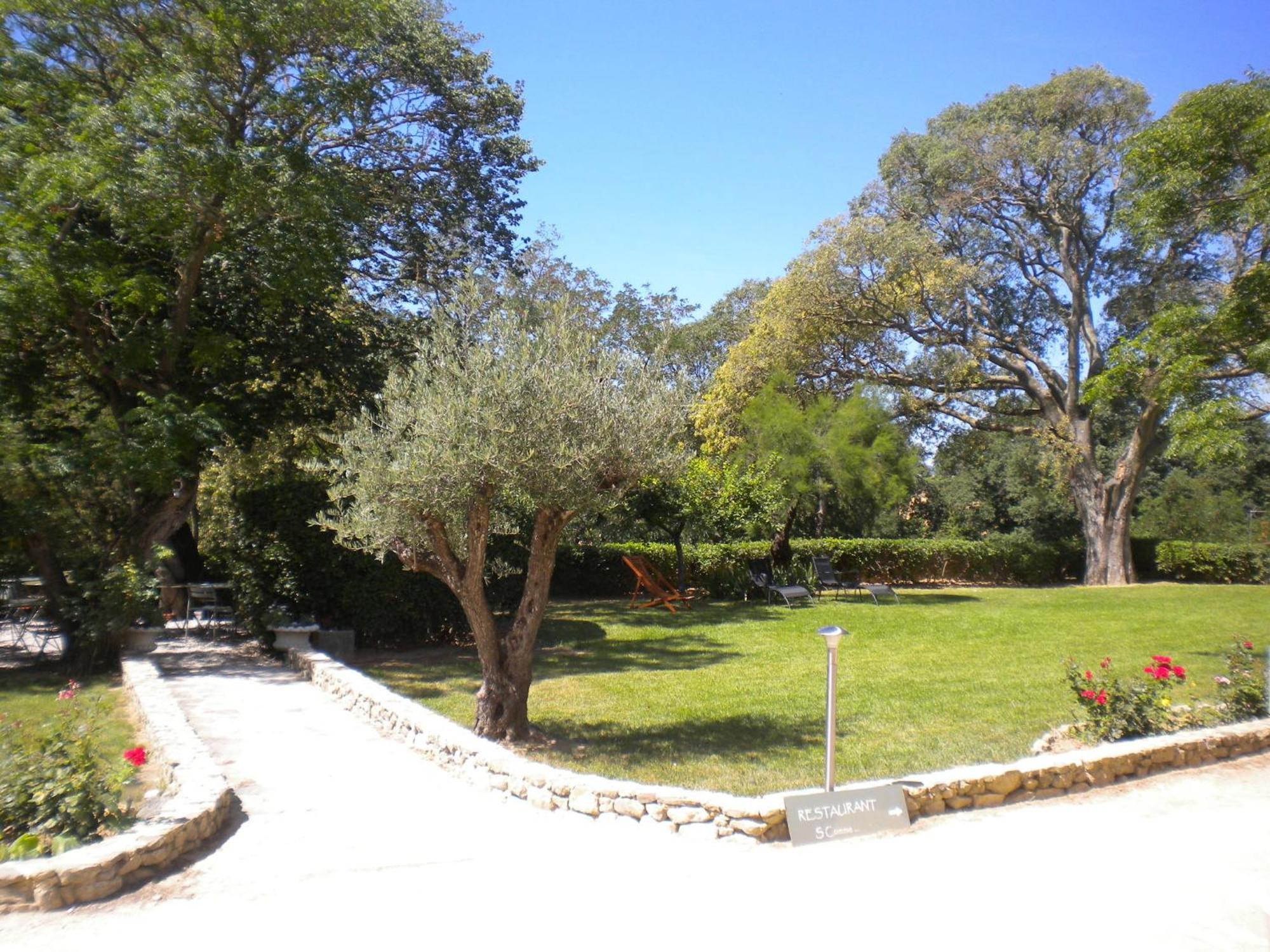 Hotel Logis Chateau De 4*