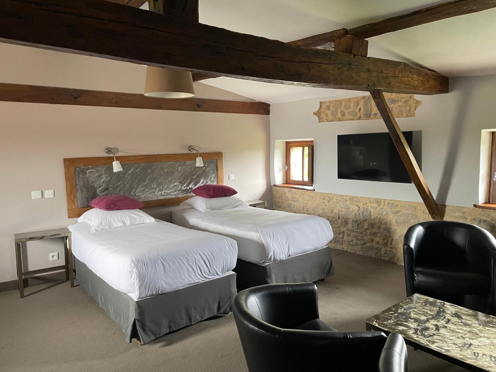 Logis Chateau De Hotel 4*