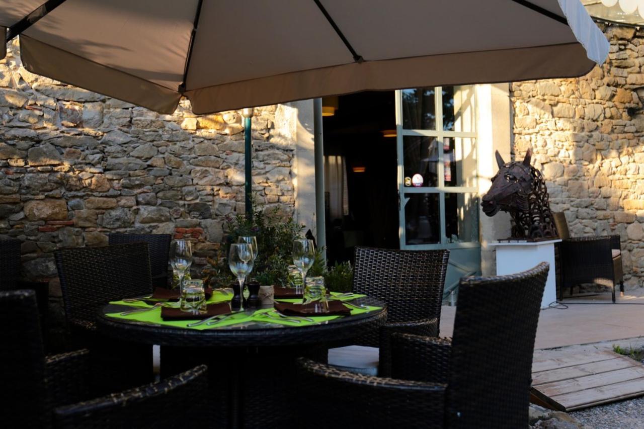 Hotel Logis Chateau De 4*