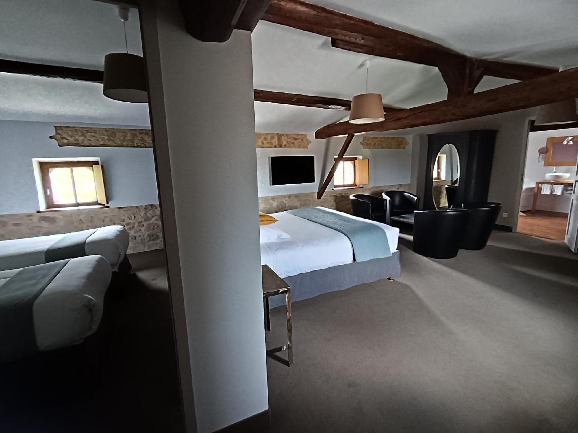 Hotel Château De 4*